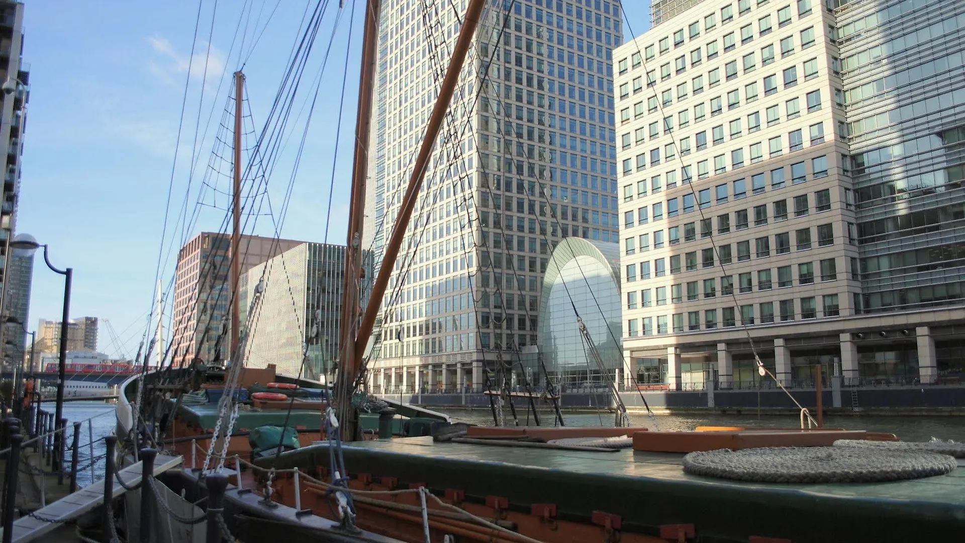 Apartment Wharf City Tower London United Kingdom